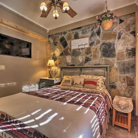 Tenn River Cabin W/ Hot Tub - 10 Mi To Chattanooga-2